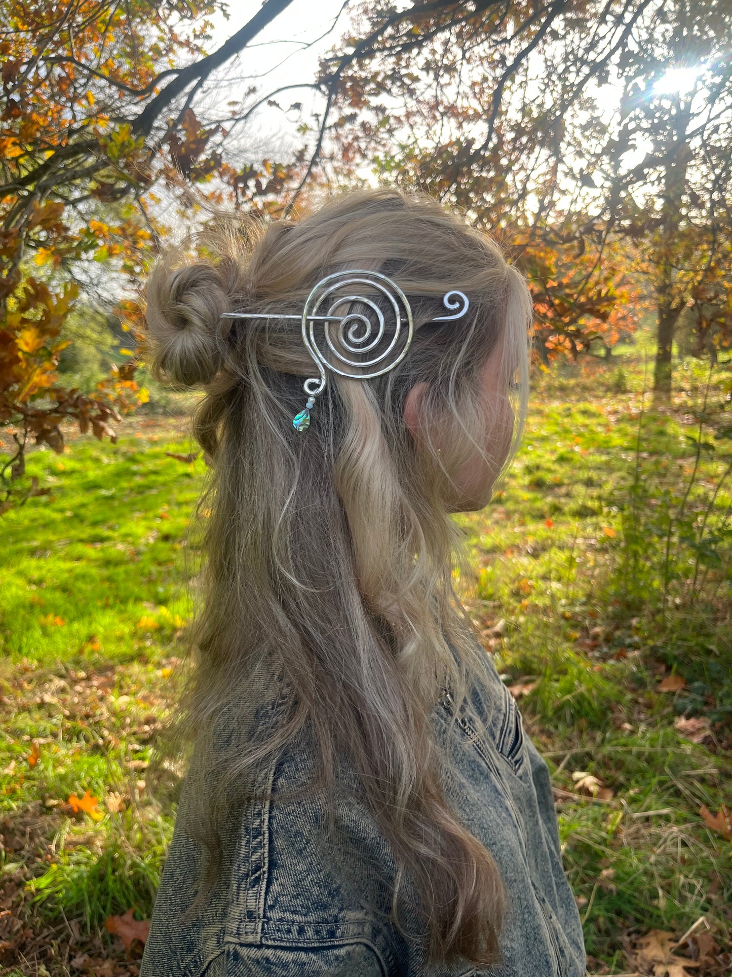 Autumn hair pin-ocean spiral 🌊