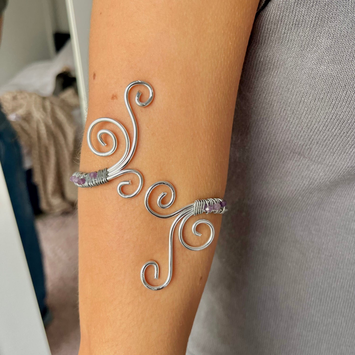 Amethyst swirl bangle