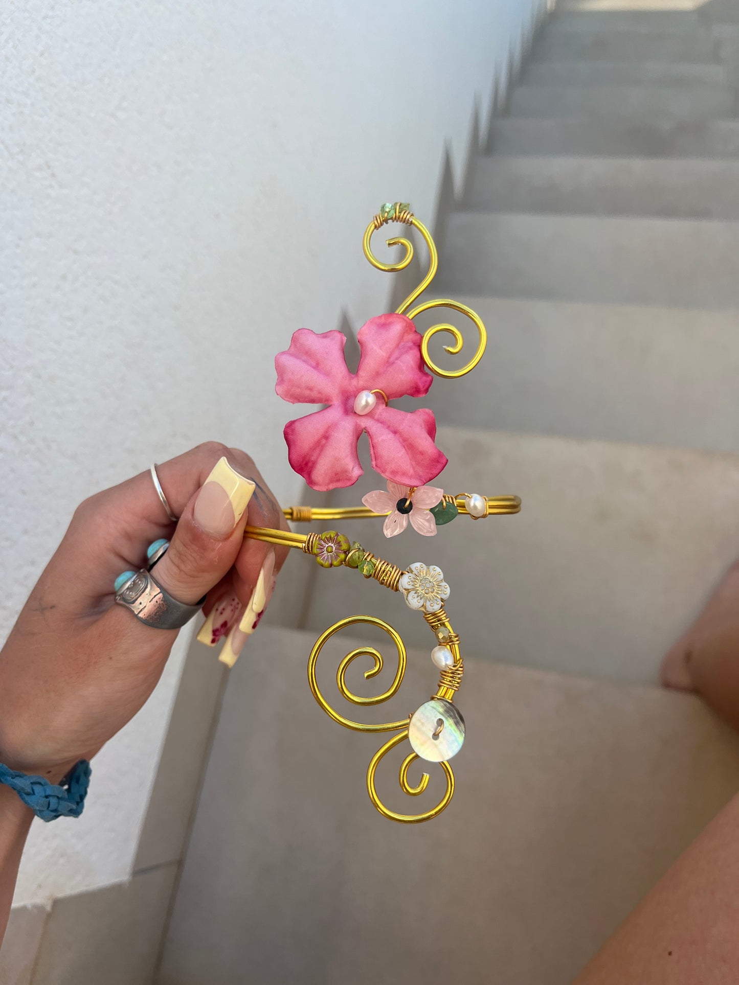 Addison cuff in gold 💋🌺✨