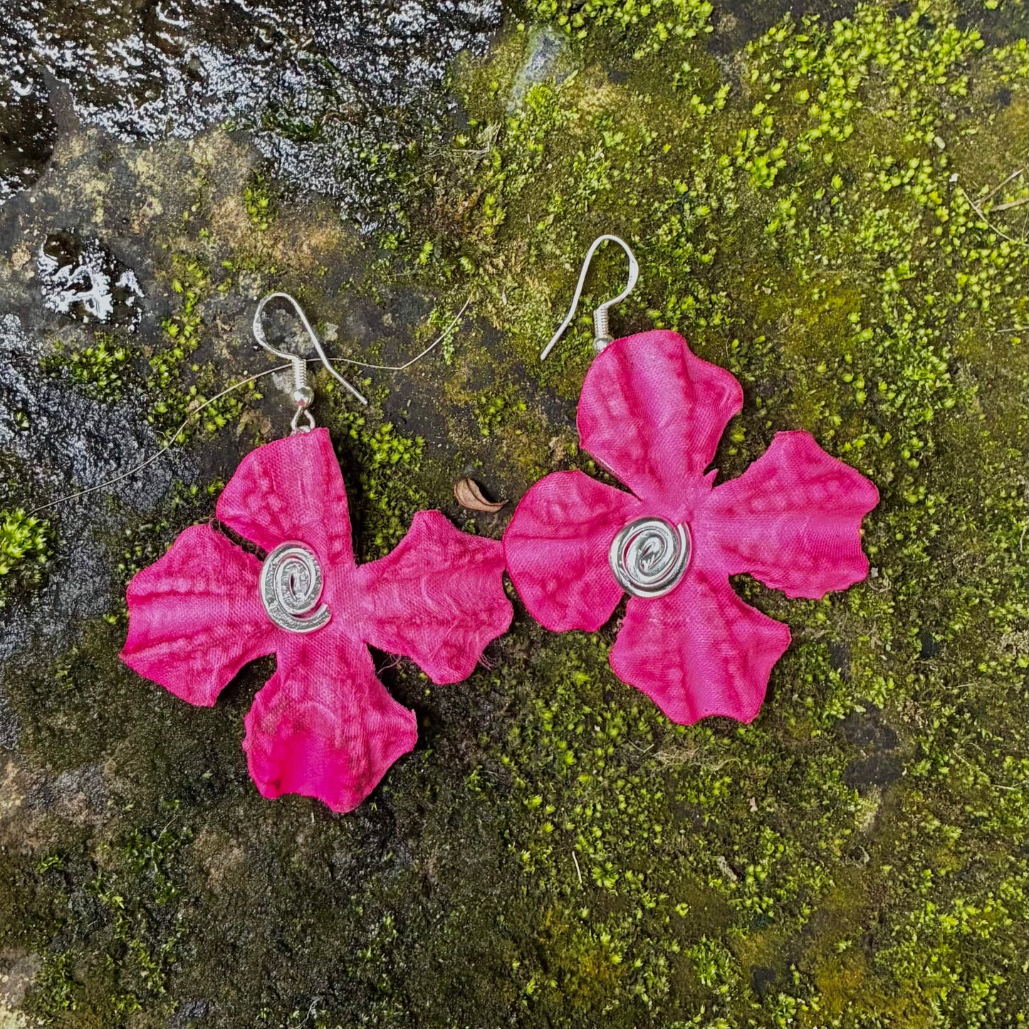 hot pink flora earrings