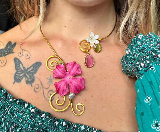 flora statment necklace