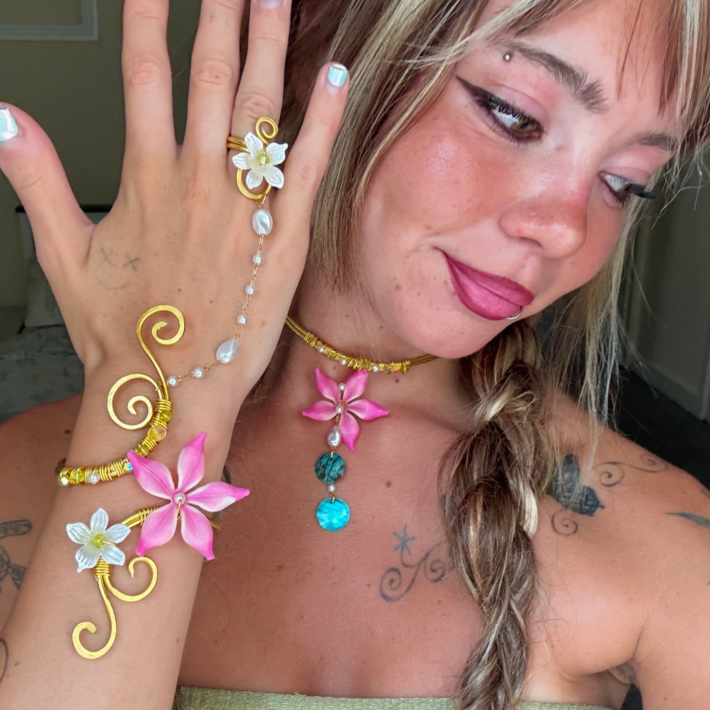 blossom Wrist cuffs with hand chain