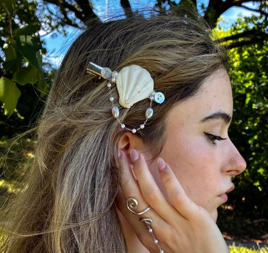 Mermaid dangle clip