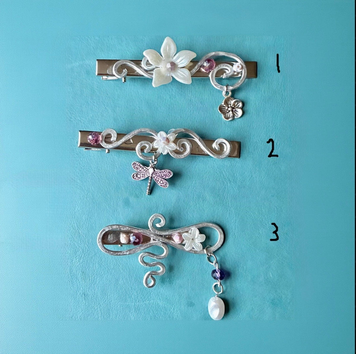 dangle autumn clips